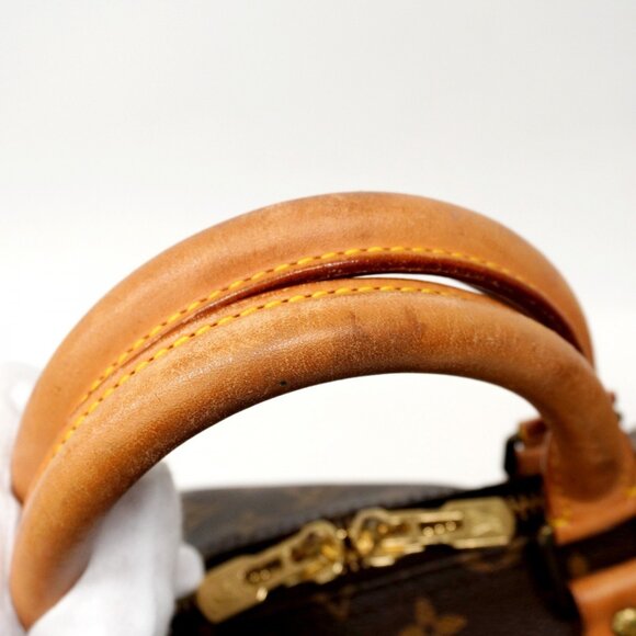 LOUIS VUITTON Authentic Brown Monogram Keepall 55 Boston Bag - Picture 9 of 12